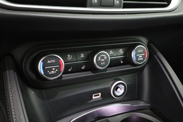 ALFA ROMEO Stelvio usata 11