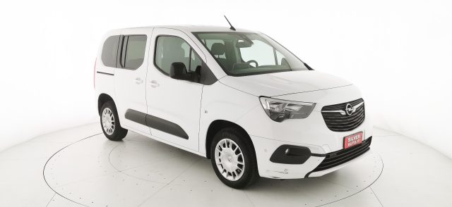 OPEL Combo Life usata, con Volante multifunzione