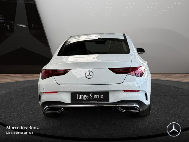 MERCEDES-BENZ CLA 180 usata, con Boardcomputer