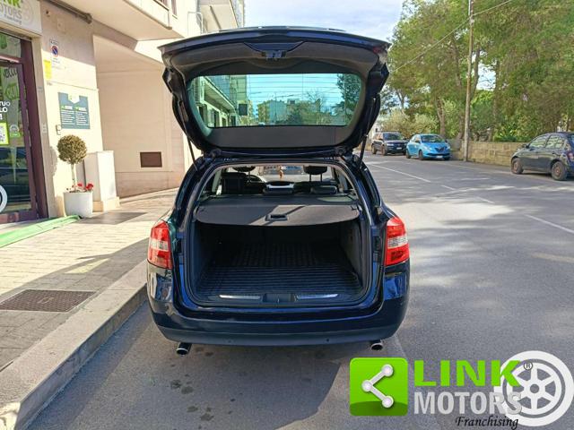 RENAULT Laguna usata, con Pneumatici estivi