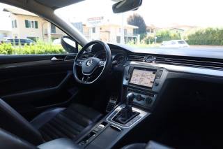 VOLKSWAGEN Passat Alltrack usata 136