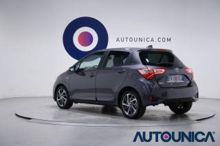 TOYOTA Yaris usata, con USB