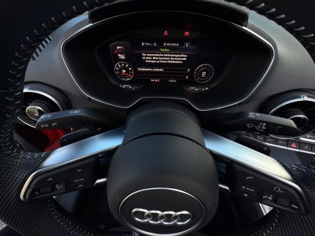AUDI TT usata, con Cruise Control