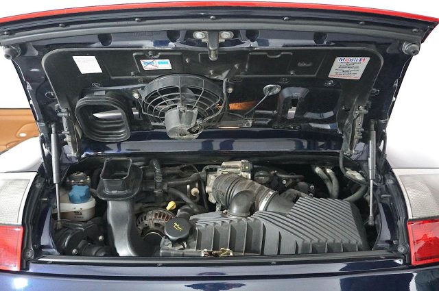 PORSCHE 911 usata 17