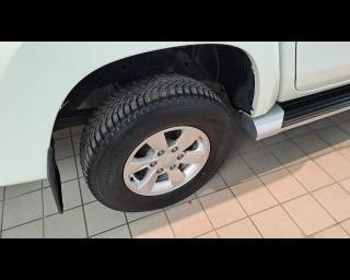 MITSUBISHI L200 usata, con Sensori di parcheggio anteriori