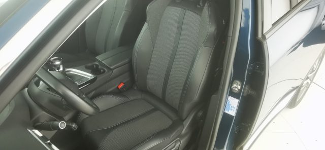 PEUGEOT 5008 usata 46