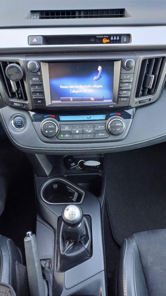 TOYOTA RAV 4 usata, con Interni in pelle