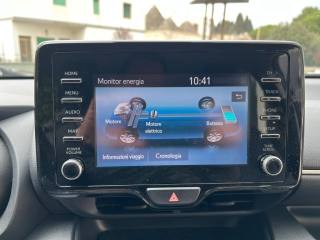 TOYOTA Yaris usata 27