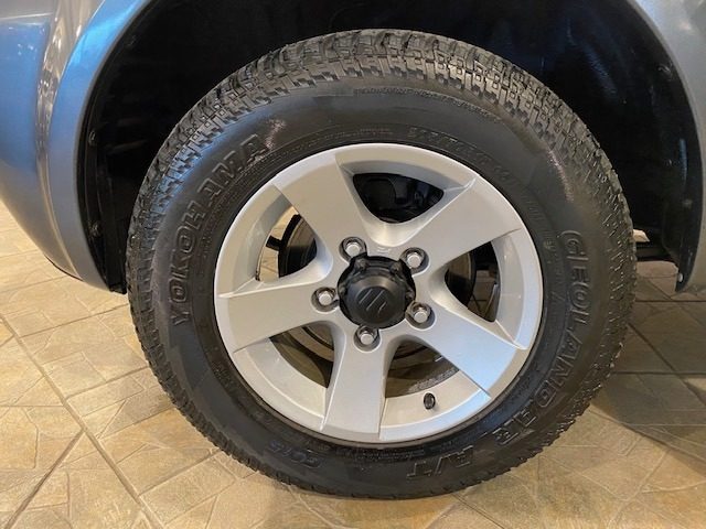 SUZUKI Jimny usata, con Trazione integrale