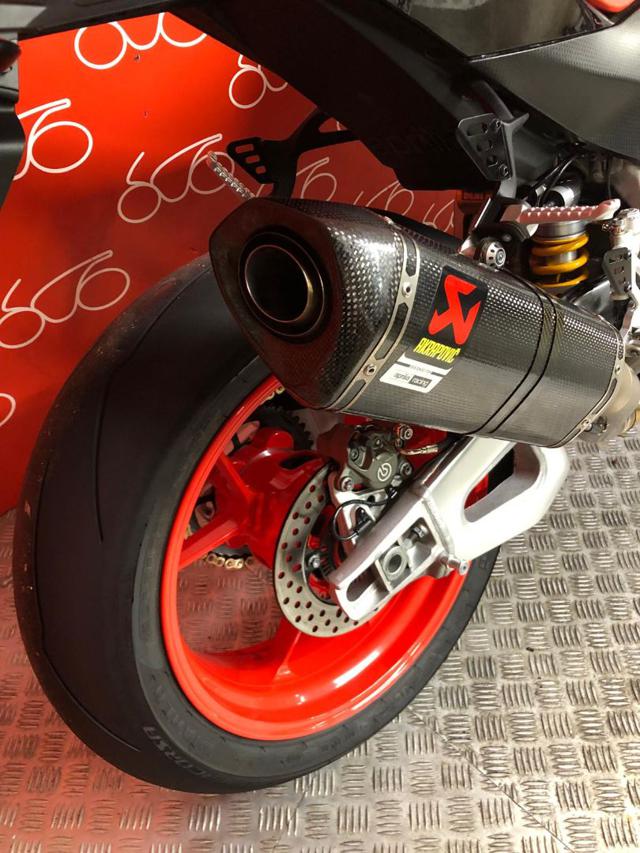 APRILIA TUONO V4 1100 usata 5