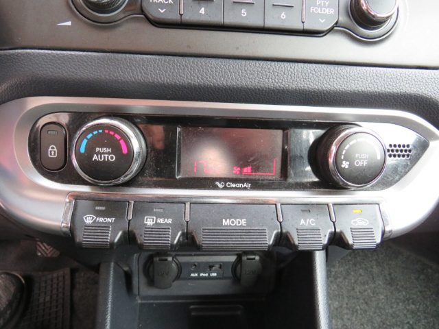 KIA Rio usata, con Fendinebbia