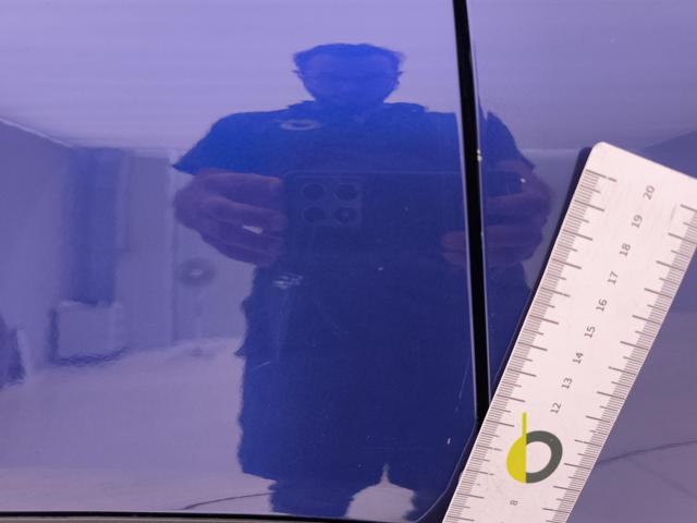 MERCEDES-BENZ GLB 180 usata, con Sensore di luce