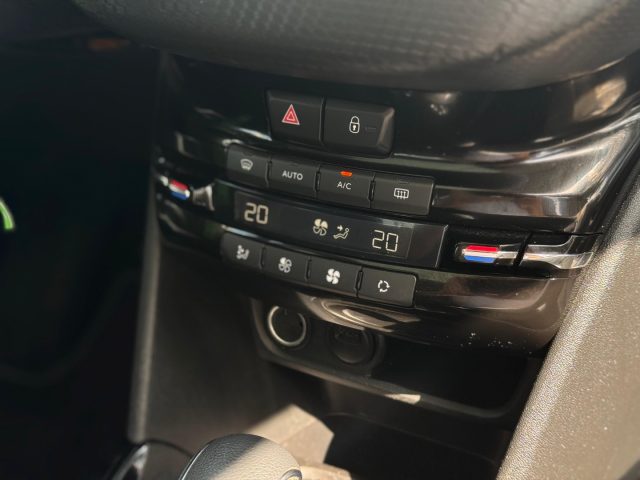 PEUGEOT 2008 usata, con Fendinebbia