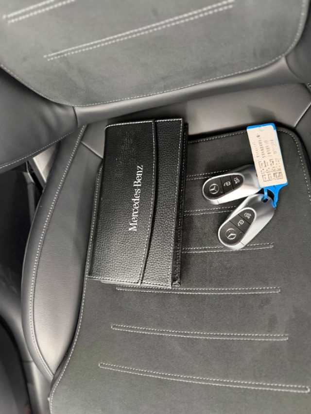 MERCEDES-BENZ C 220 usata, con Bluetooth