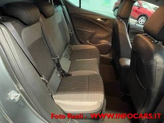 OPEL Astra usata, con Boardcomputer