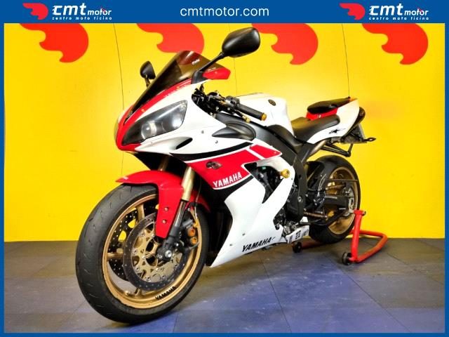 YAMAHA YZF R1 usata 1