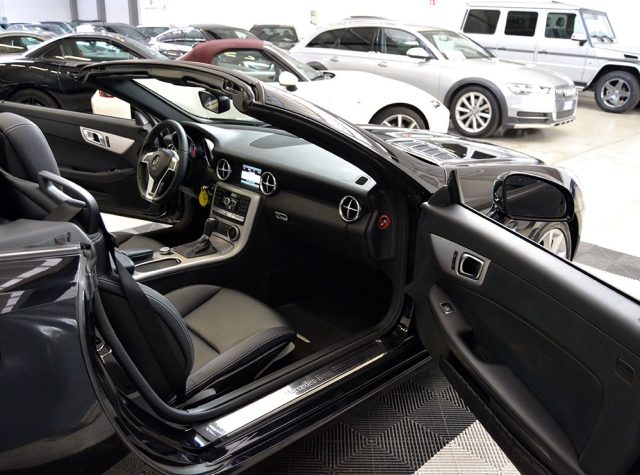MERCEDES-BENZ SLK 200 usata, con Airbag laterali