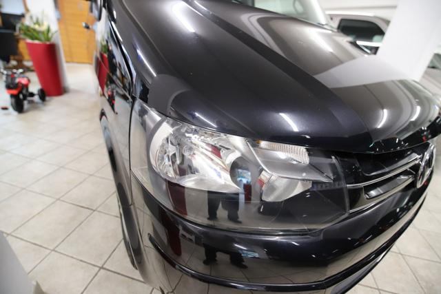 VOLKSWAGEN Multivan usata, con Sensori di parcheggio anteriori