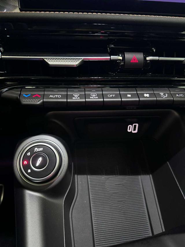 ALFA ROMEO Tonale usata, con Sedile posteriore sdoppiato