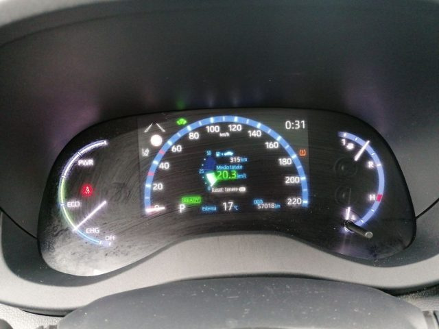 TOYOTA Yaris Cross usata, con ESP