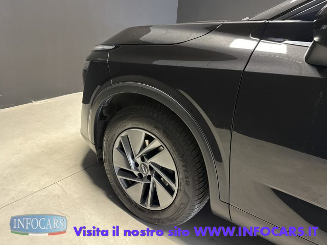 NISSAN Qashqai usata, con Luci diurne LED