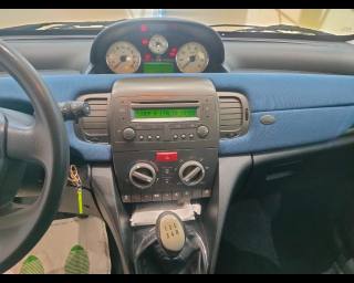 LANCIA Ypsilon usata, con Controllo automatico clima