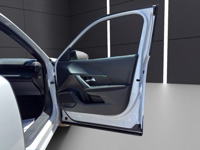 PEUGEOT 2008 usata, con Controllo elettronico della corsia