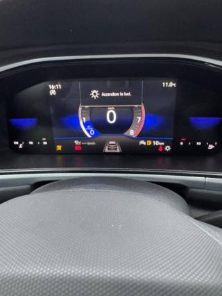 VOLKSWAGEN T-Roc usata, con Controllo elettronico della corsia