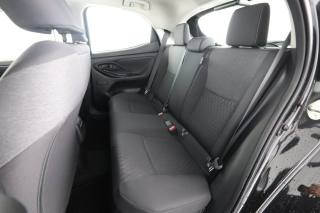 TOYOTA Yaris usata 8