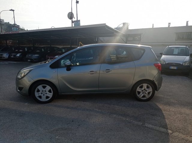OPEL Meriva usata, con Airbag