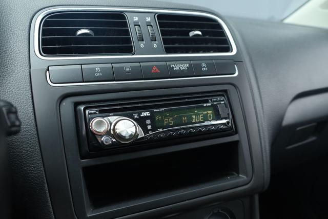 VOLKSWAGEN Polo usata, con Autoradio