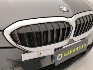 BMW 320 usata, con Luci diurne