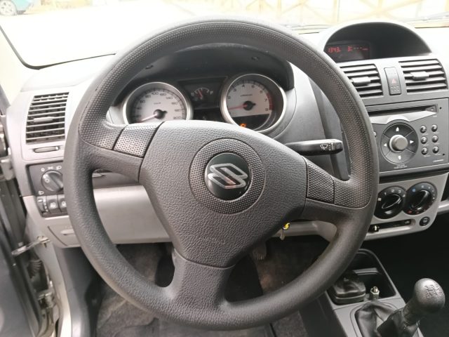 SUZUKI Ignis usata, con Chiusura centralizzata