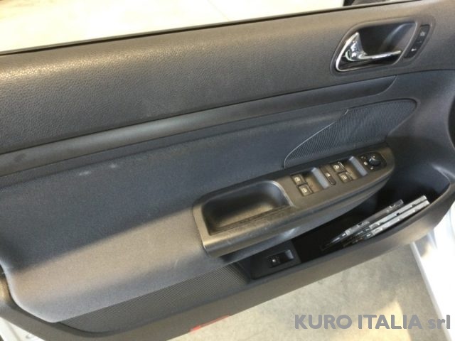VOLKSWAGEN Golf usata, con Climatizzatore
