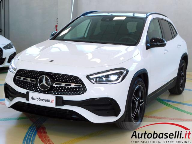 MERCEDES-BENZ GLA 200 usata, con Regolazione elettrica sedili