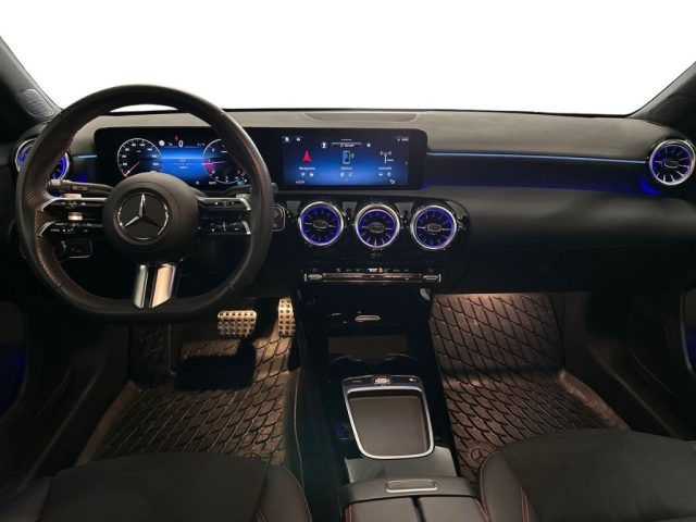 MERCEDES-BENZ A 180 usata, con Cronologia tagliandi