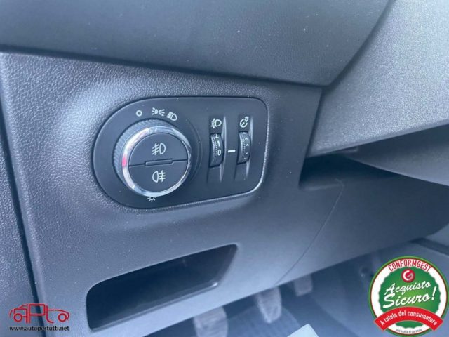 OPEL Corsa usata, con Lettore CD