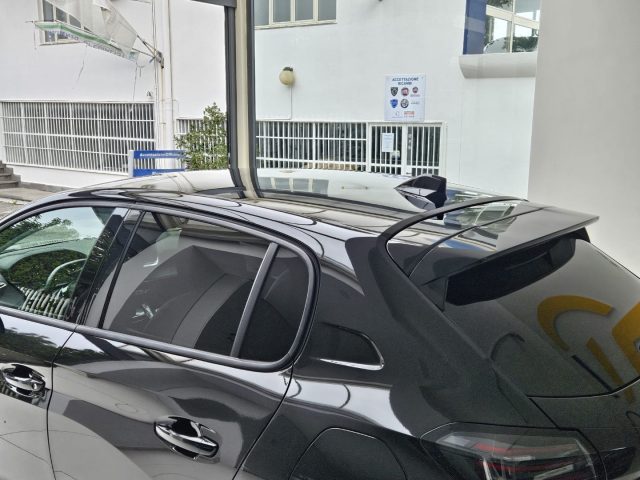 PEUGEOT 208 usata, con Alzacristalli elettrici