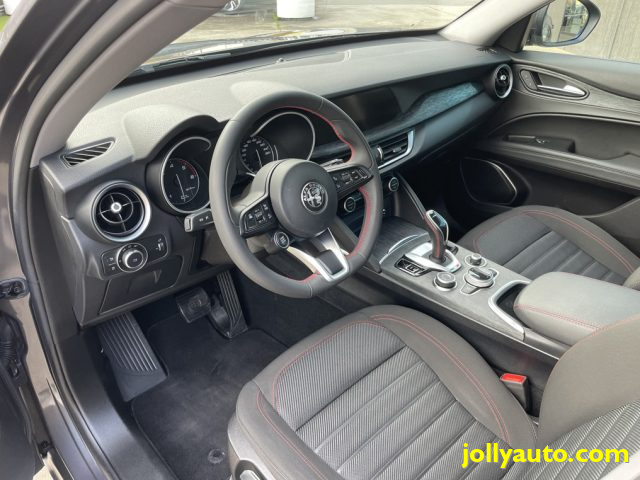 ALFA ROMEO Stelvio usata, con Volante multifunzione