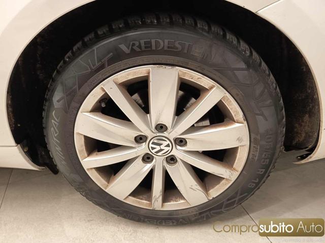 VOLKSWAGEN Passat Variant usata 23
