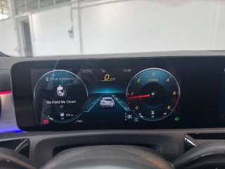 MERCEDES-BENZ A 180 usata, con Volante multifunzione