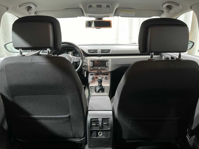 VOLKSWAGEN Passat usata, con Bracciolo