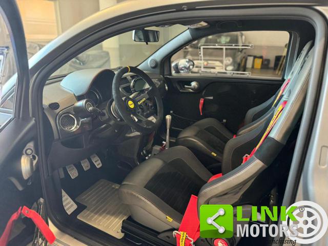ABARTH 695 usata 17