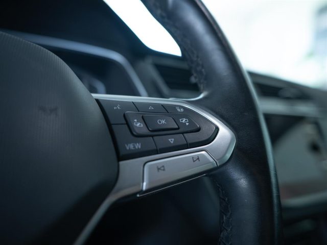 VOLKSWAGEN Tiguan usata, con Luci diurne LED