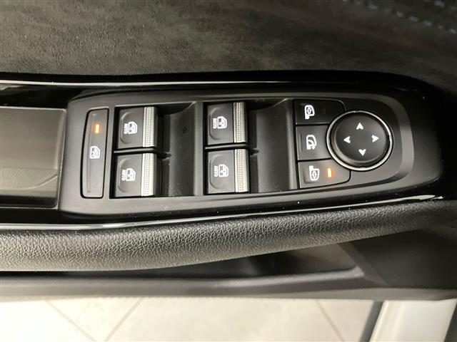 RENAULT Austral usata, con Head-up display