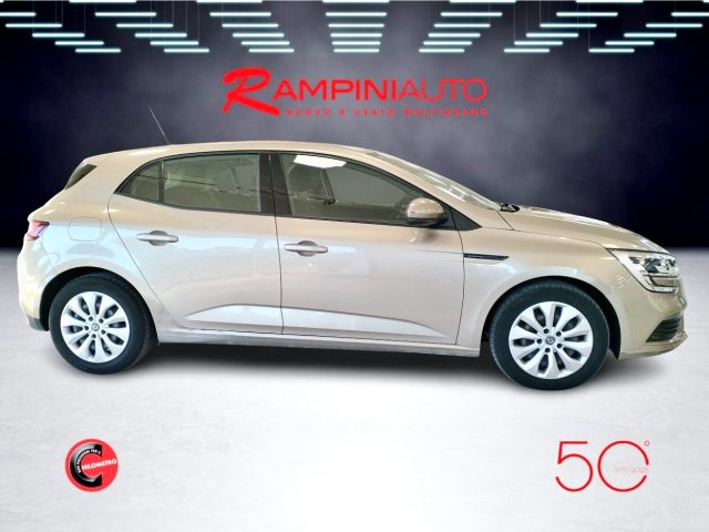 RENAULT Megane usata 6