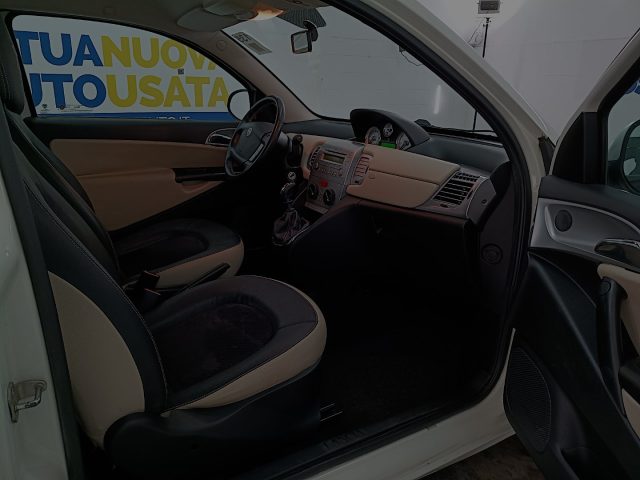 LANCIA Ypsilon usata, con Specchietti laterali elettrici