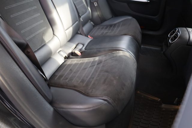 MERCEDES-BENZ C 200 usata 163