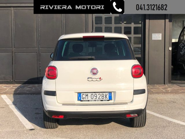 FIAT 500L usata, con USB