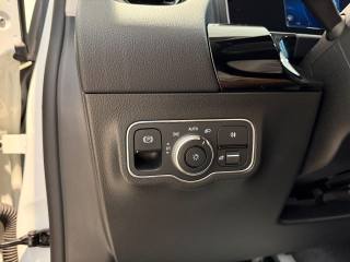 MERCEDES-BENZ B 180 usata, con Climatizzatore